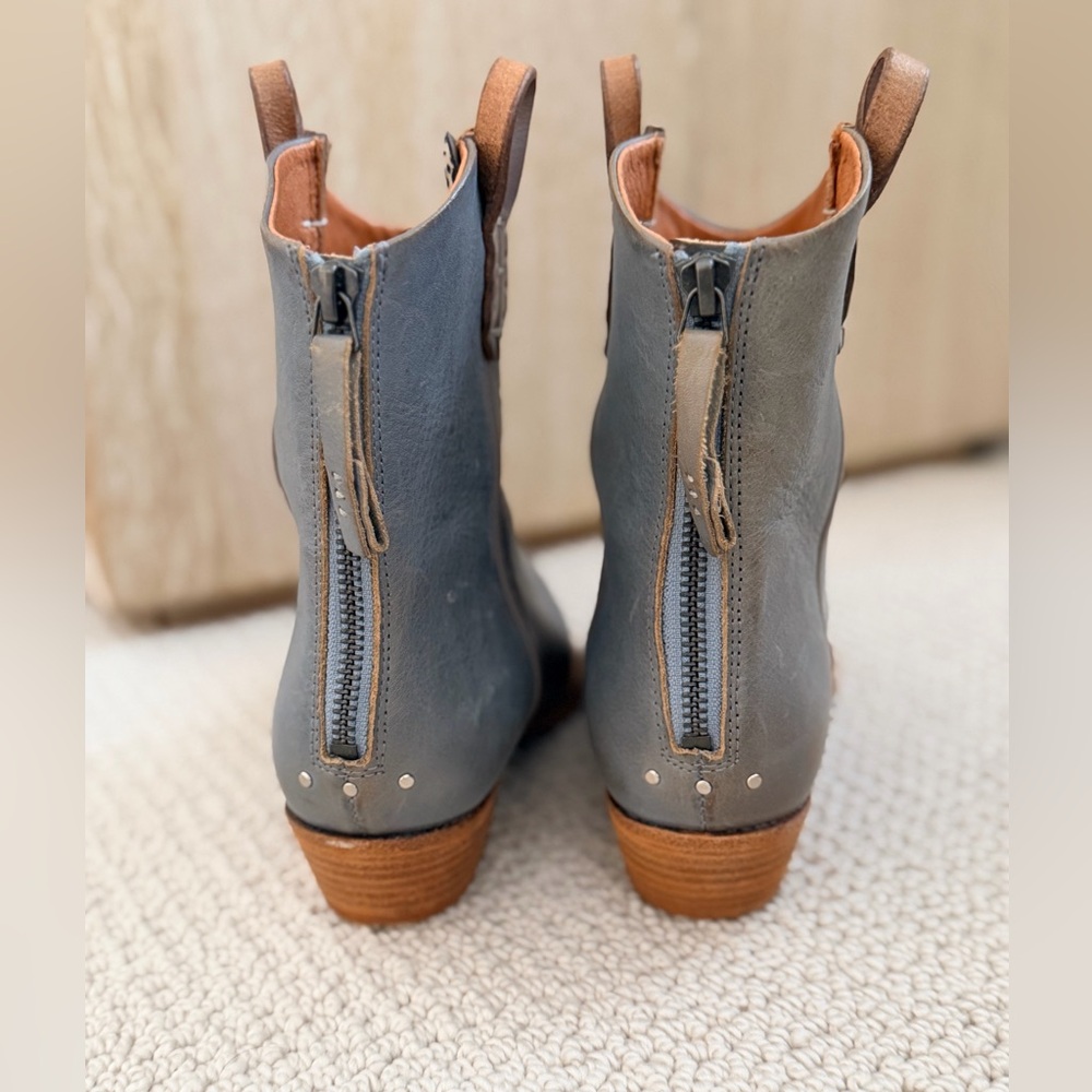 We the Free Wesley Ankle Boots grey blue western 37 Free People - Picture 3 of 11